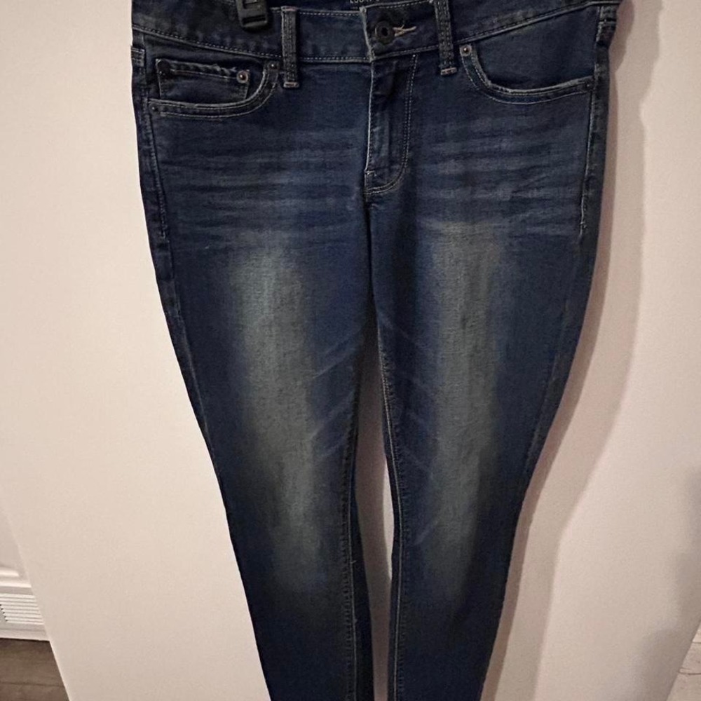 Lucky Brand dark wash skinny jeans Size 2/26